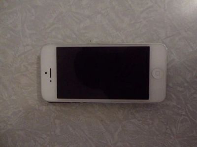 Лот: 4981787. Фото: 1. iphone 5 16gb белый в идеальном... Смартфоны
