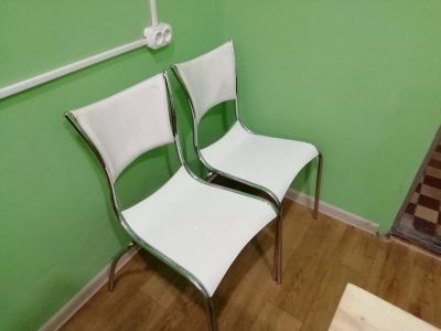 Лот: 16211736. Фото: 1. 2 стула одним лотом. Столы, стулья, обеденные группы
