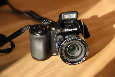 Лот: 12253574. Фото: 1. Samsung WB100. Цифровые зеркальные