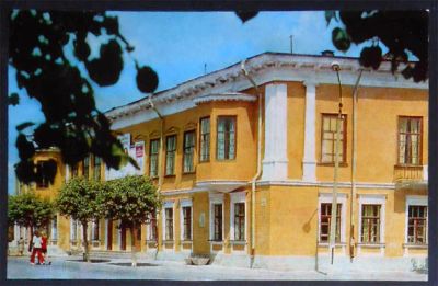 Лот: 6649019. Фото: 1. Открытка Торжок. Бывшая гостиница... Открытки, конверты