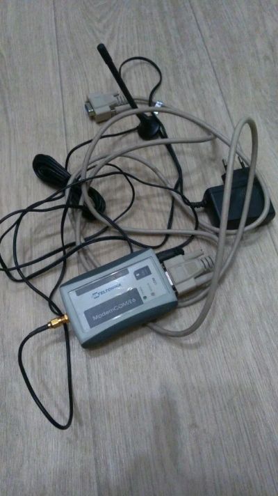 Лот: 17053045. Фото: 1. GSM-модем ModemCOM/E6 с внешней... Беспроводные модемы