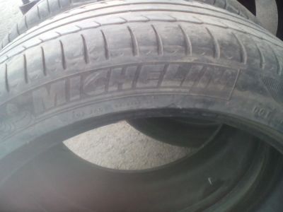 Лот: 11393924. Фото: 1. Продам покрышки michelin 215.45... Шины