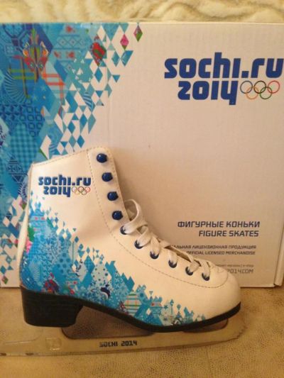Лот: 4609172. Фото: 1. Коньки фигурные Sochi 2014 36р. Другое (дети растут)