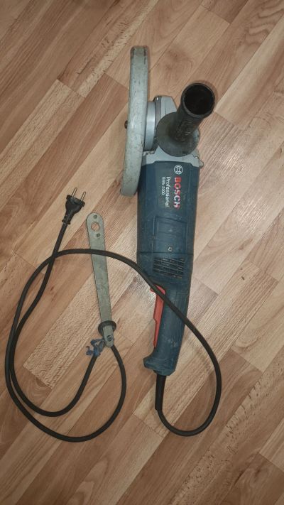 Лот: 19662118. Фото: 1. Балгарка Bosch 230mm. Электроинструмент