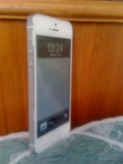 Лот: 2762777. Фото: 1. Apple iphone 5 16gb Белый Sim... Смартфоны