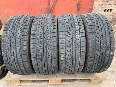 Лот: 15897636. Фото: 1. Bridgestone Blizzak VRX, 245/40... Шины