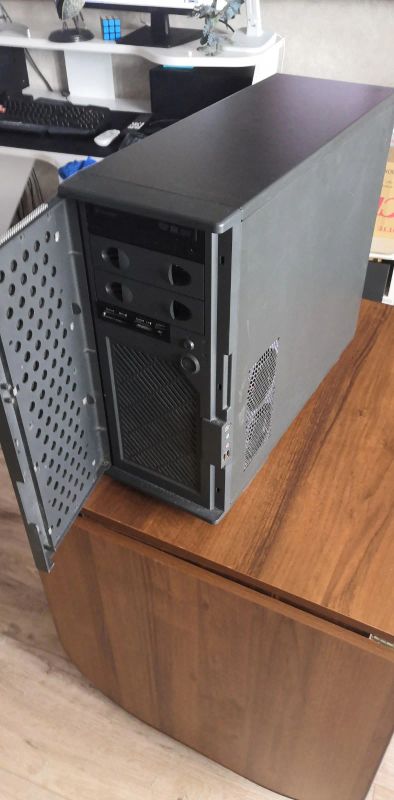 Лот: 19012865. Фото: 1. Компьютер AMD Phenom II X4 975... Корпуса, блоки питания