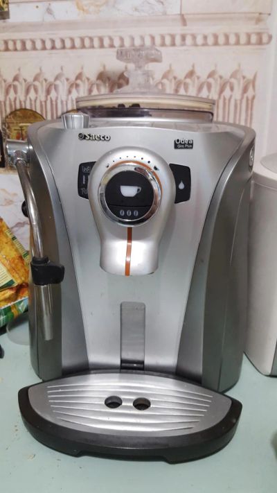 Лот: 7786816. Фото: 1. Кофемашина Saeco Odea Giro Plus. Кухонная
