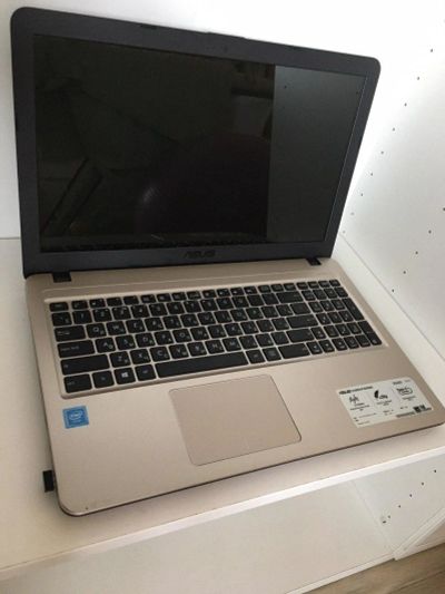 Лот: 15213044. Фото: 1. Свежий Современный ноутбук Asus... Ноутбуки