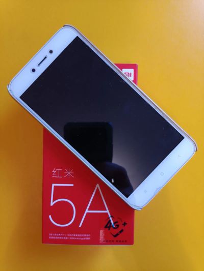 Лот: 19319561. Фото: 1. Смартфон Xiaomi Redmi 5a 3/32Gb. Смартфоны