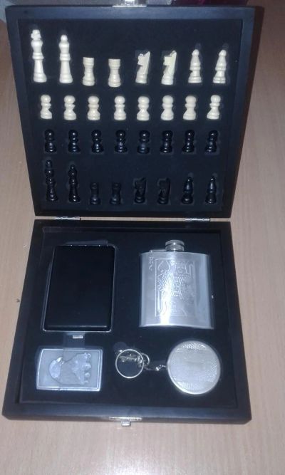 Лот: 6851775. Фото: 1. Мини -набор шахмат. Сувенирные наборы