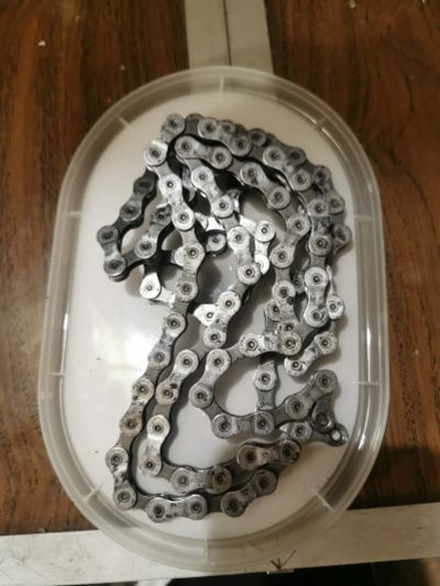 Лот: 23991462. Фото: 1. Цепь 9 скоростей hg 93 Shimano. Запчасти