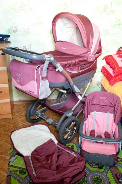 Лот: 3045527. Фото: 1. Коляска geoby 05 baby. Коляски