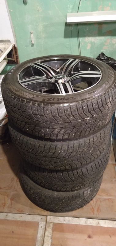 Лот: 16657670. Фото: 1. 205/55/R16 зима Hankook Winter... Шины на дисках