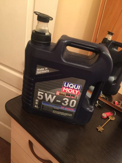 Лот: 14478853. Фото: 1. Масло liqui moly 5w30. Масла, жидкости