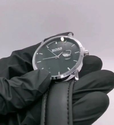 Лот: 16445129. Фото: 1. Часы ремень портмоне Hugo Boss. Другие наручные часы