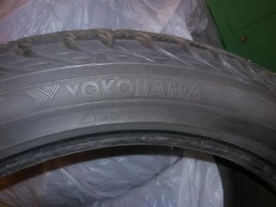 Лот: 6154454. Фото: 1. резина Yokohama 275/40/ R20. Шины