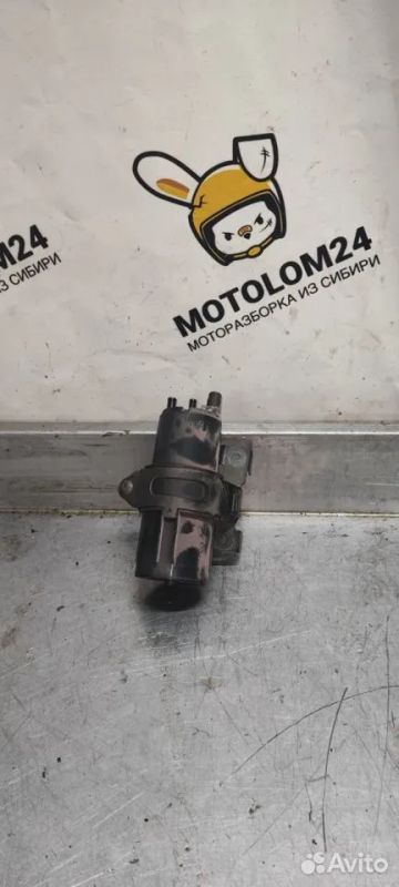 Лот: 22463286. Фото: 1. Адсорбер Suzuki boulevard c90... Запчасти