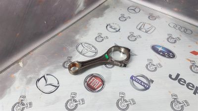Лот: 23586222. Фото: 1. Шатун Porsche Cayenne MCRCA 95810397520. Двигатель и элементы двигателя