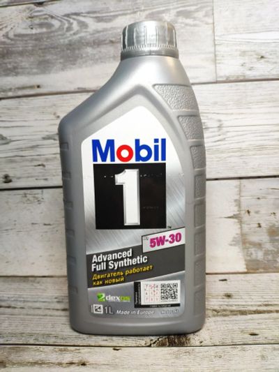 Лот: 14025378. Фото: 1. Моторное масло Mobil 1 Мобил 5W30... Масла, жидкости