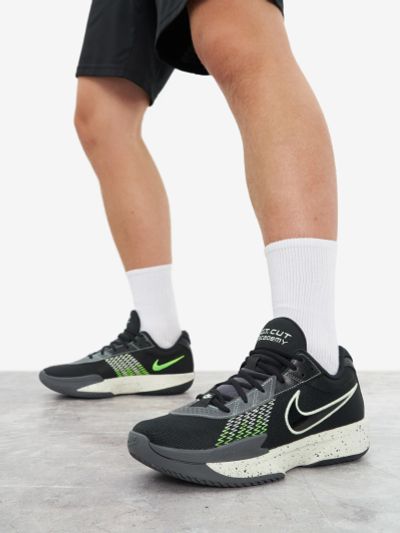 Лот: 24286734. Фото: 1. Кроссовки мужские Nike G.T. Cut... Кеды, кроссовки, слипоны