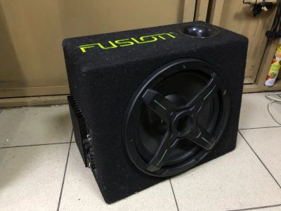 Лот: 15190234. Фото: 1. Автомобильный сабвуфер Fusion... Сабвуферы