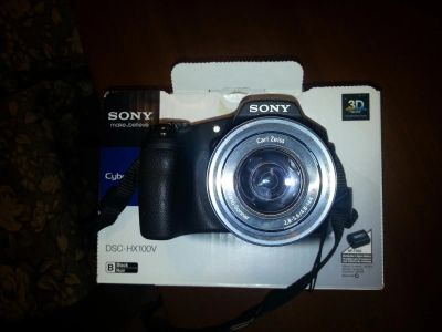 Лот: 5112177. Фото: 1. Super-ZOOM фотоаппарат Sony DSC-HX100V. Цифровые компактные