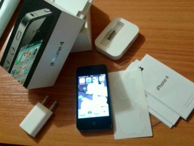 Лот: 4683345. Фото: 1. Apple iPhone 4 8gb чёрный. Смартфоны