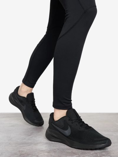 Лот: 25370820. Фото: 1. Кроссовки мужские Nike Revolution... Кеды, кроссовки, слипоны