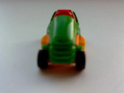 Лот: 68601. Фото: 1. киндер игрушка. машинка. Игрушки