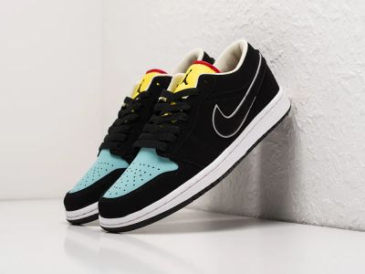 Лот: 19683412. Фото: 1. Кроссовки Nike Air Jordan 1 Low. Кеды, кроссовки, слипоны