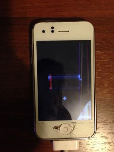 Лот: 3643479. Фото: 1. Apple iPhone 3GS 16gb White. Смартфоны