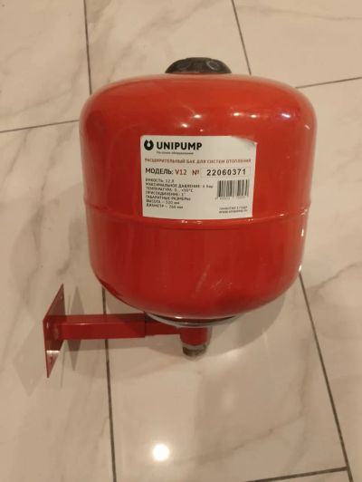 Лот: 19938701. Фото: 1. Расширительный бак 12л Unipump. Баки, ёмкости