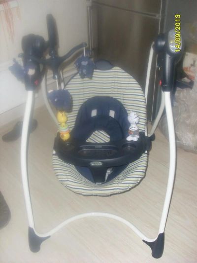 Лот: 3389916. Фото: 1. Качели Graco. Ходунки, прыгунки, качели