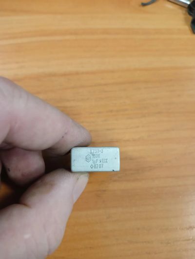 Лот: 24694063. Фото: 1. Конденсатор К73П-3, 0,1 мкФ... Конденсаторы