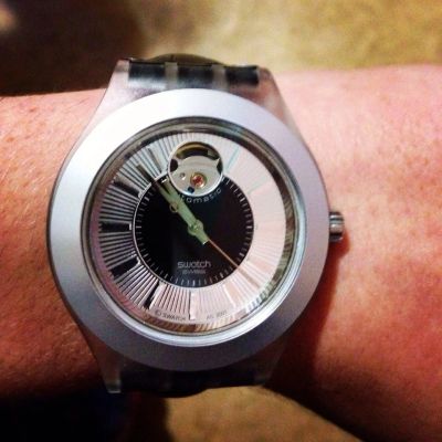 Лот: 3344054. Фото: 1. Swatch Gyrotempus Svdk1002. Оригинальные наручные часы