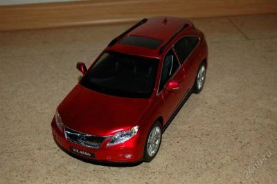 Лот: 2751749. Фото: 1. Машинка Lexus rx450 на радиоуправлении... Машины и техника