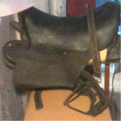 Лот: 4484210. Фото: 1. продам седло для лошади новое. Ошейники, одежда, конное снаряжение