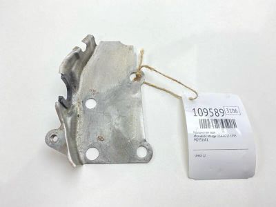 Лот: 25243319. Фото: 1. Крышка ГРМ Mitsubishi Mirage 1995... Двигатель и элементы двигателя