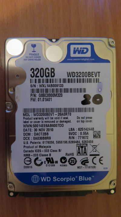 Лот: 17200970. Фото: 1. Жесткий диск WD Scorpio Blue WD3200BEVT... Жёсткие диски (HDD)