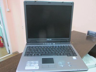 Лот: 9842271. Фото: 1. Ноутбук Asus A9RP celeron c440... Ноутбуки