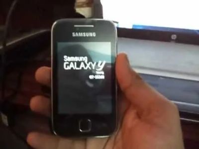 Лот: 5487141. Фото: 1. Samsung galaxy young(c прошивкой... Смартфоны