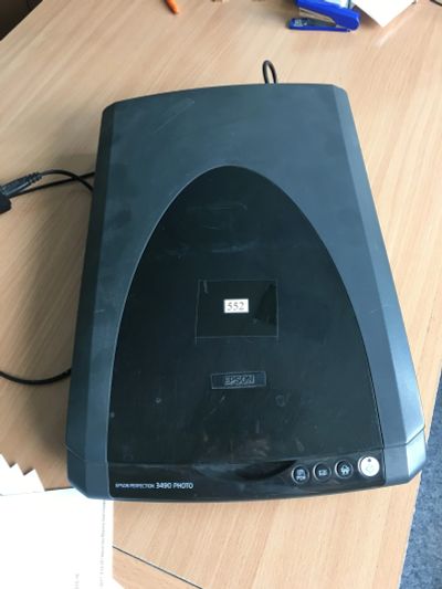 Лот: 11636473. Фото: 1. Продам Сканер Epson Perfection... Сканеры
