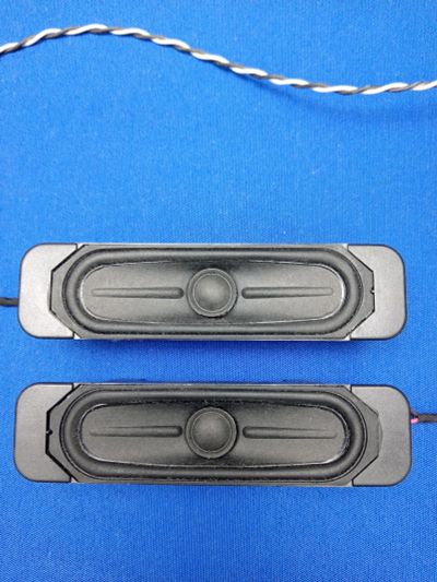 Лот: 24878897. Фото: 1. 04A4-012X000 8 OHM 7W Комплект... Запчасти для телевизоров, видеотехники, аудиотехники