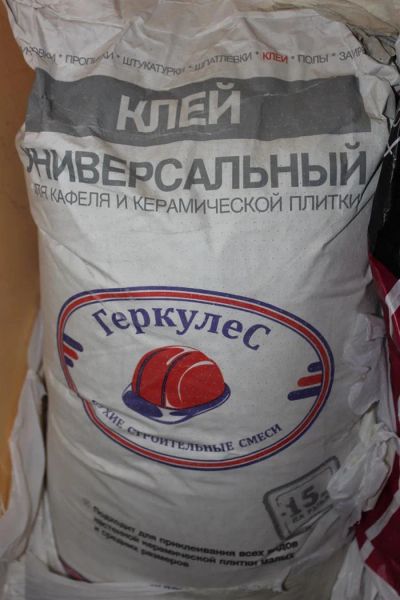 Лот: 3868287. Фото: 1. Клей универсальный для кафеля... Клеи, герметики, пена монтажная, клейкие ленты