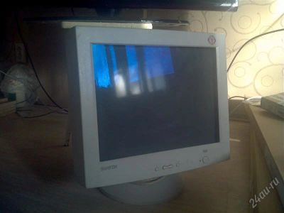 Лот: 1540249. Фото: 1. Samsung Samtron 76DF. ЭЛТ-мониторы
