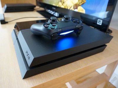 Лот: 5833353. Фото: 1. Playstation 4. Игровые приставки, консоли
