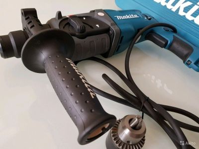 Лот: 10158423. Фото: 1. Перфоратор Makita HR2470. Электроинструмент
