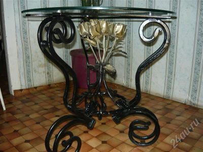 Лот: 411551. Фото: 1. кованный столик. Гостиные, стенки, горки