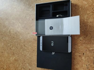 Лот: 14482937. Фото: 1. Leeco Le Max 2. Смартфоны